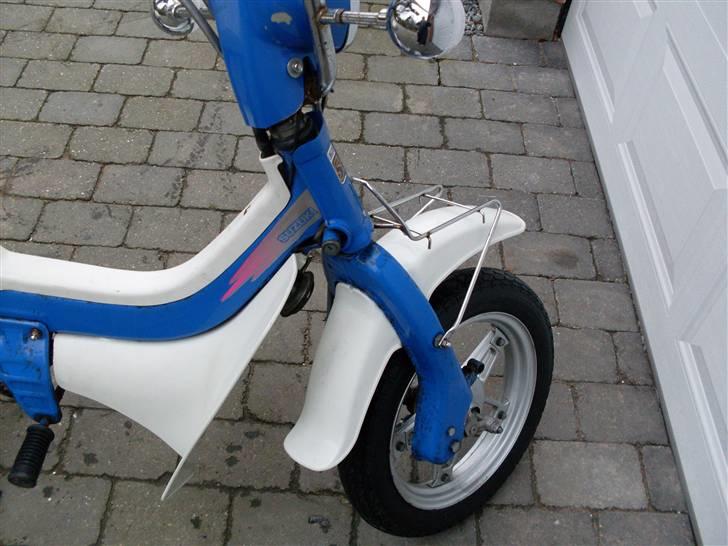 Suzuki FZ 50 ( SOLGT ) billede 4