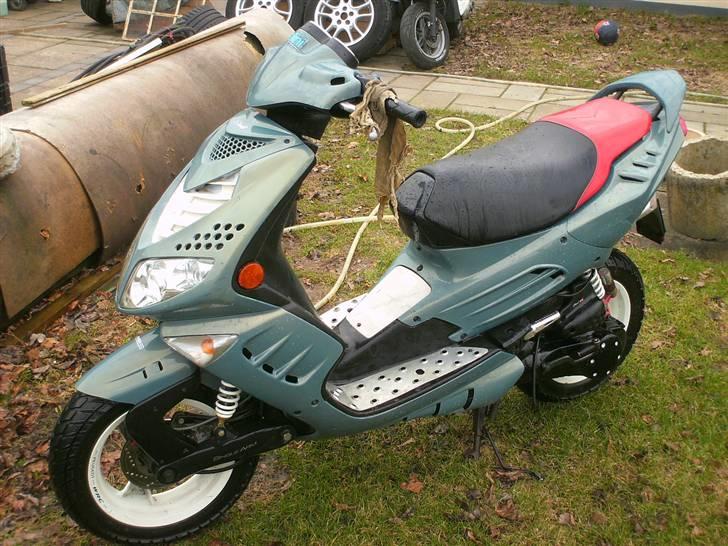 Peugeot Speedfight 2 TIL SALG !!! billede 2