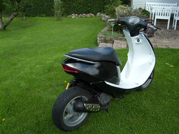 Suzuki Estilete Solgt billede 3