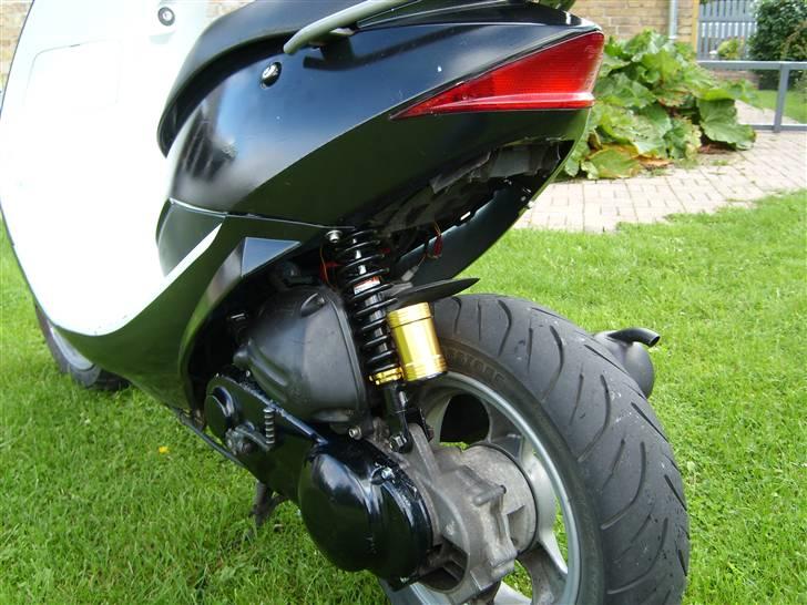 Suzuki Estilete Solgt billede 5