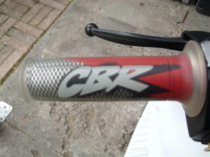 Suzuki Estilete Solgt billede 12