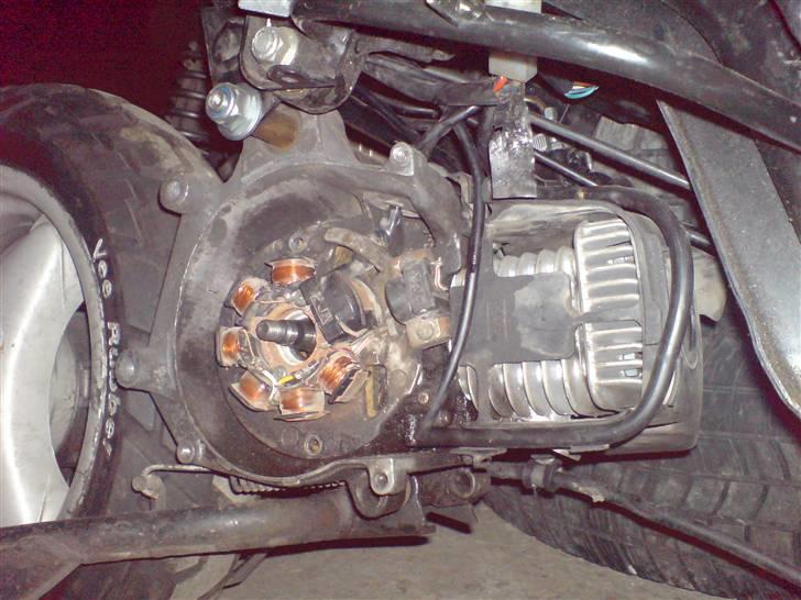 Aprilia Rally AC  [ Byttet ] - Skulle prøve og få den i gang og så skildes ad igen og males osv billede 7