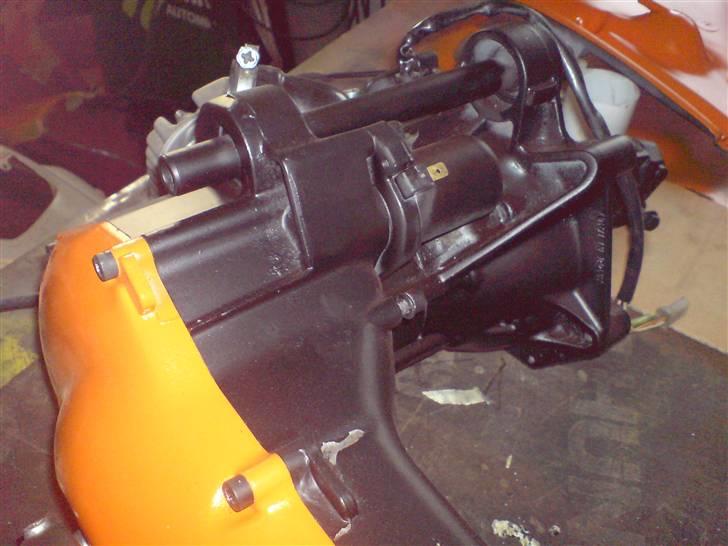 Aprilia Rally AC  [ Byttet ] - motoren igen malet billede 17