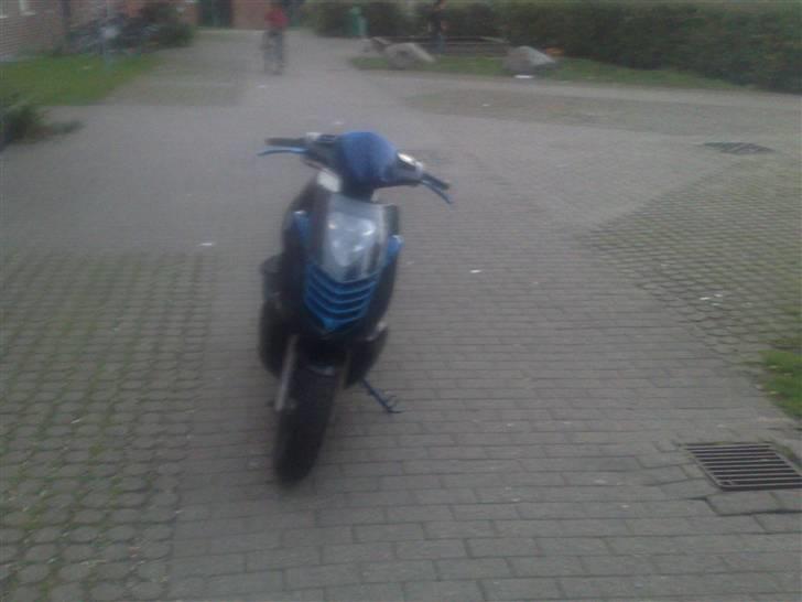 Aprilia sonic Sport  billede 2