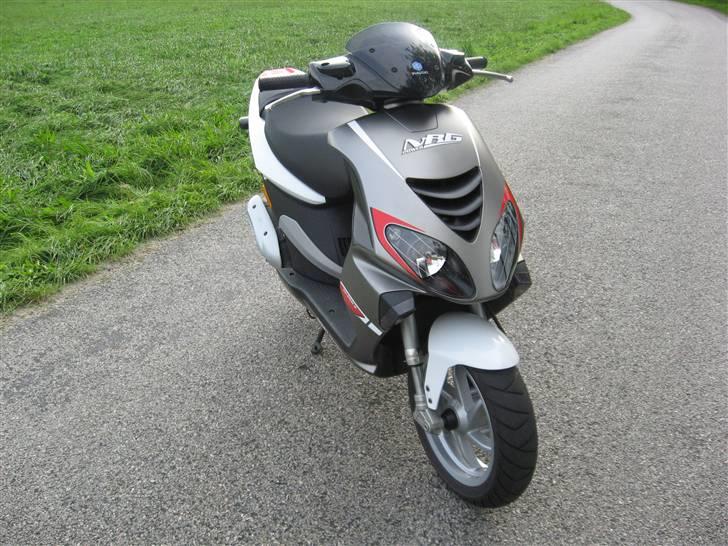 Piaggio Nrg power DT billede 3