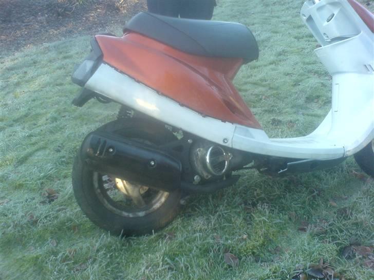 Yamaha Jog "Fisse lise" SOLGT billede 11