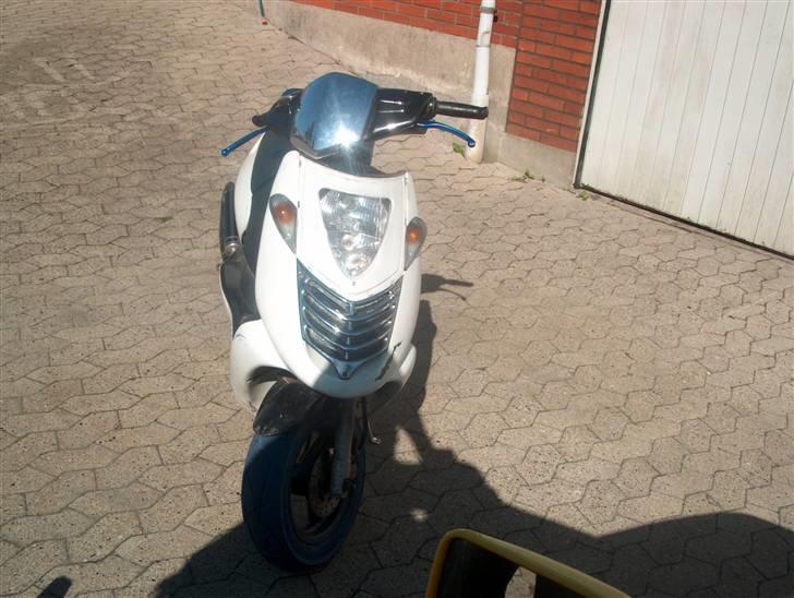 Aprilia Sonic **Matt Sort nu** *S billede 8