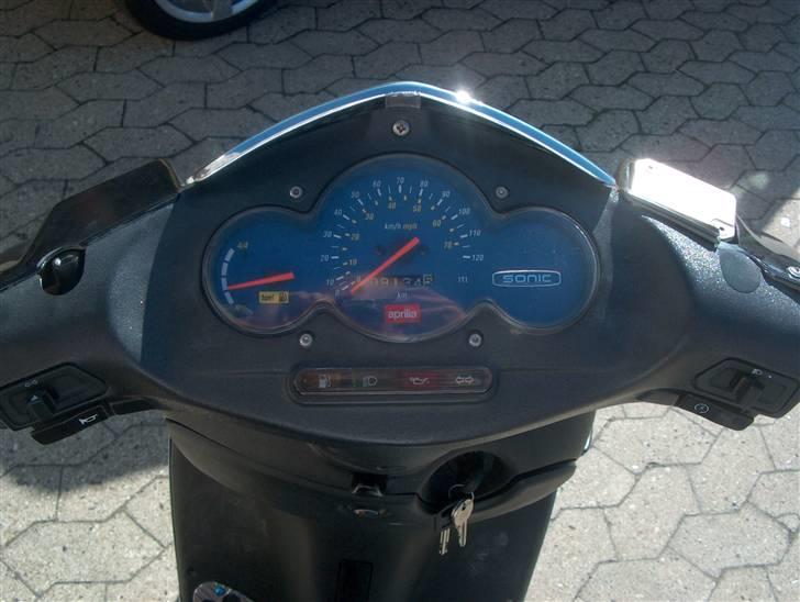 Aprilia Sonic **Matt Sort nu** *S billede 11