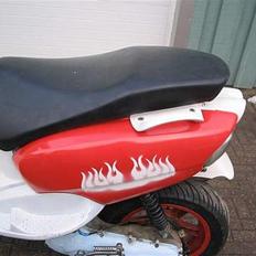 Yamaha Neos (SOLGT) 