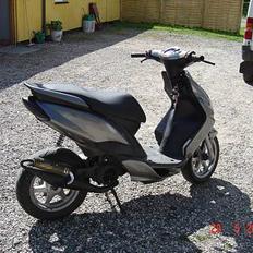 Yamaha  min jog R væk