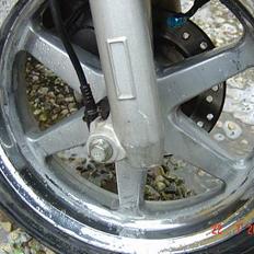Yamaha  min jog R væk