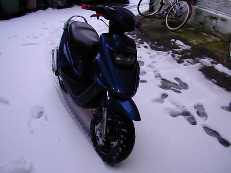 PGO Hot 50 [ BYTTET VÆK ] - Forfra.. Sætter snart øjenskygge på:D billede 3