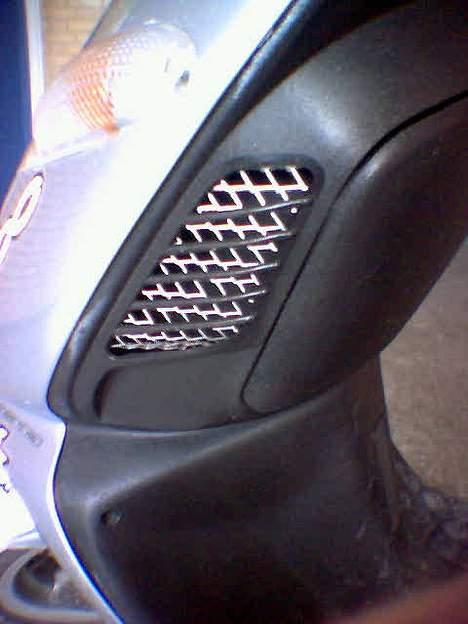 Aprilia sonic (solgt) - har fået sat gitter lidt omkring billede 4