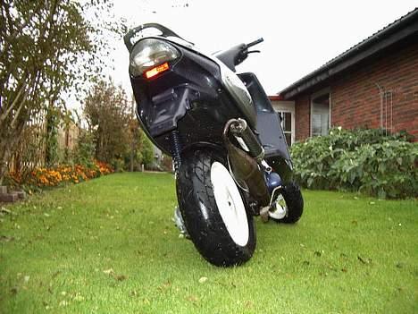 Aprilia rally solgt billede 7