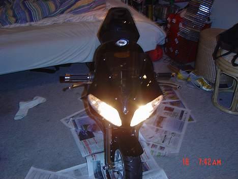 MiniBike R6 sport 4T S O L G T - Lys er der også på... billede 1