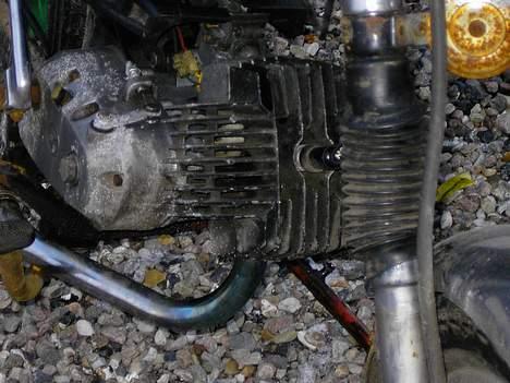 Puch Monza 4 gear - Et nyt 28 mm forrør kan sgu godt blive blåt... Hehe... billede 7