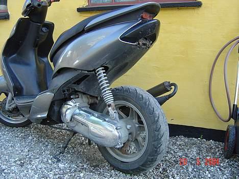 Yamaha  min jog R væk - god røv der billede 4