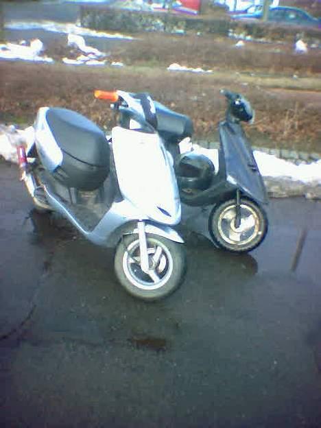 Aprilia sonic (solgt) - her har vi så min sonic igen og så mortens jog billede 8