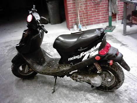 {{currentPhoto.altText}} billede {{currentPhoto.number}}