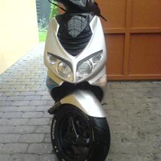 Peugeot Speedfight 2 (BYTTET)