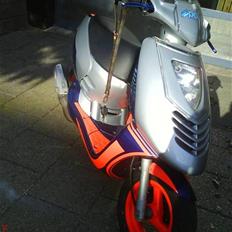 Aprilia Sonic ac Solgt