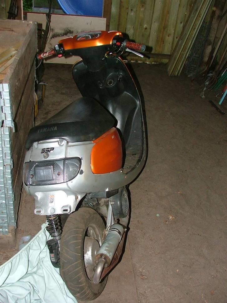 Yamaha jog space (solgt) - den er meget beskidt billede 4