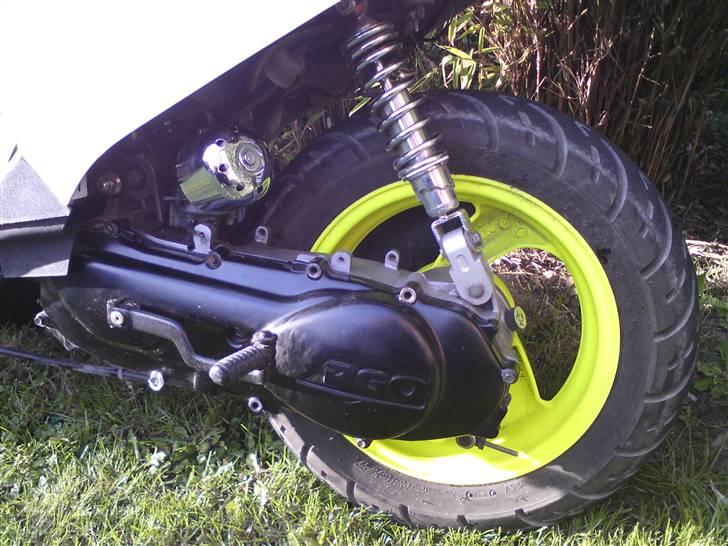 PGO hot 50 neon grøn.  SOLGT billede 14