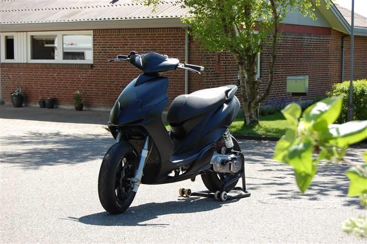 Yamaha Jog R | Black Demon billede 10