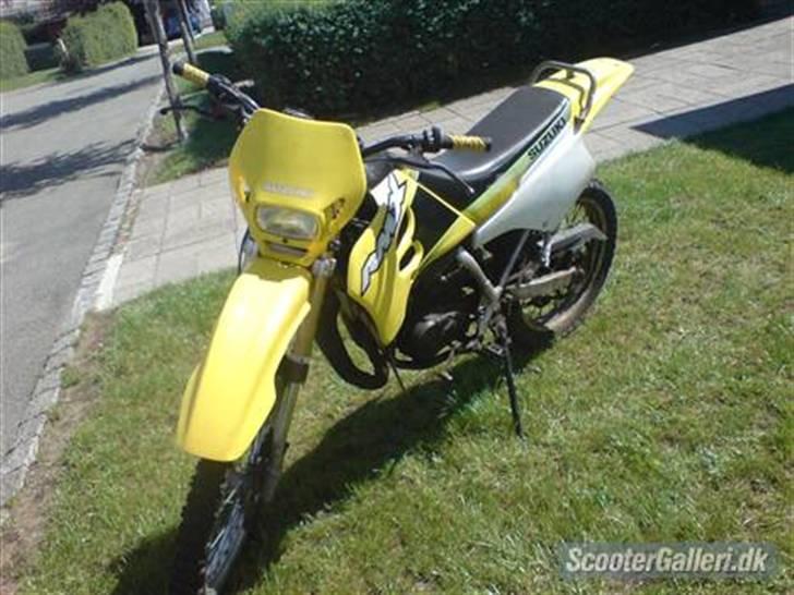 Suzuki RMX SOLGT billede 1