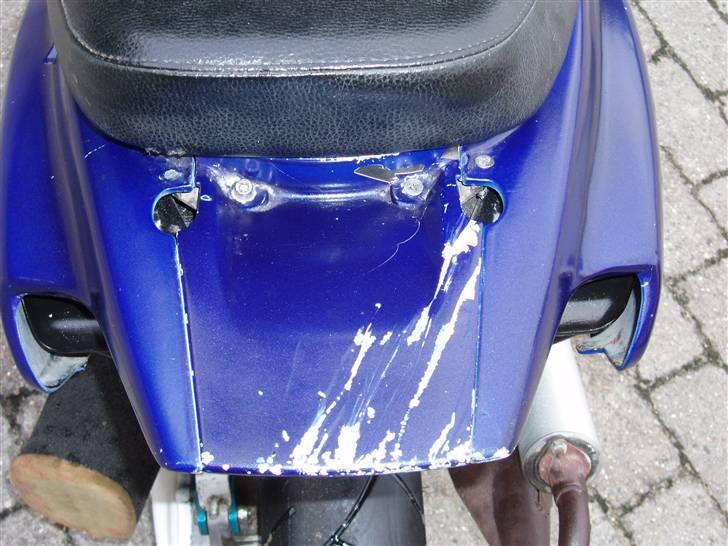 Yamaha Bws gl Solgt - jah sådan kan det gå når man køre på bag hjul;) billede 4