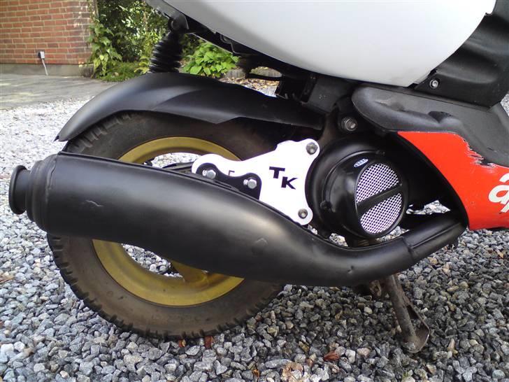 Aprilia Sonic ( Efter ) - Udstødningen, efter lakering.. billede 4