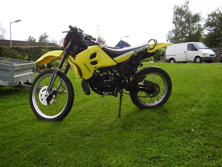 Suzuki Rmx DD Taget af politiet. billede 2