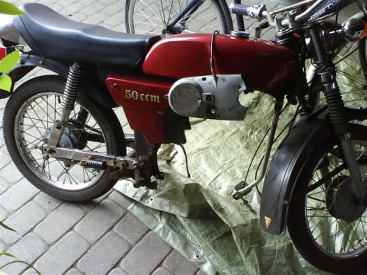 Yamaha 4 gear (Solgt) - Uden motor. Motoren står skilt ved siden af billede 2