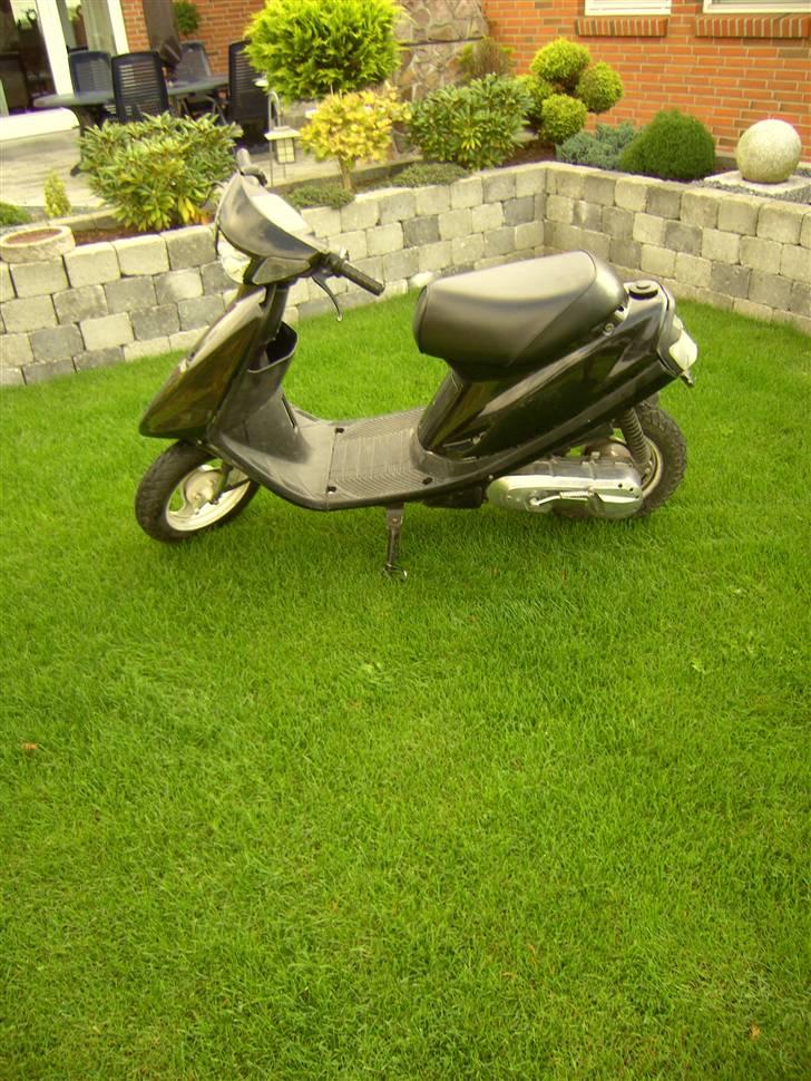 Yamaha jog SOLGT ! - som den så ud før :D billede 4