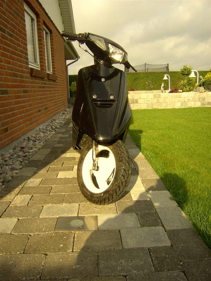 Yamaha jog SOLGT ! - som den så ud før :D billede 7