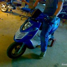 Aprilia Sonic LC byttet