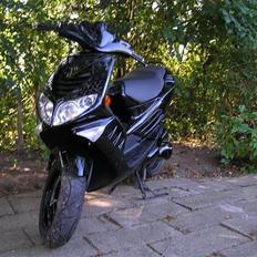 Peugeot speedfight 2 stjålet