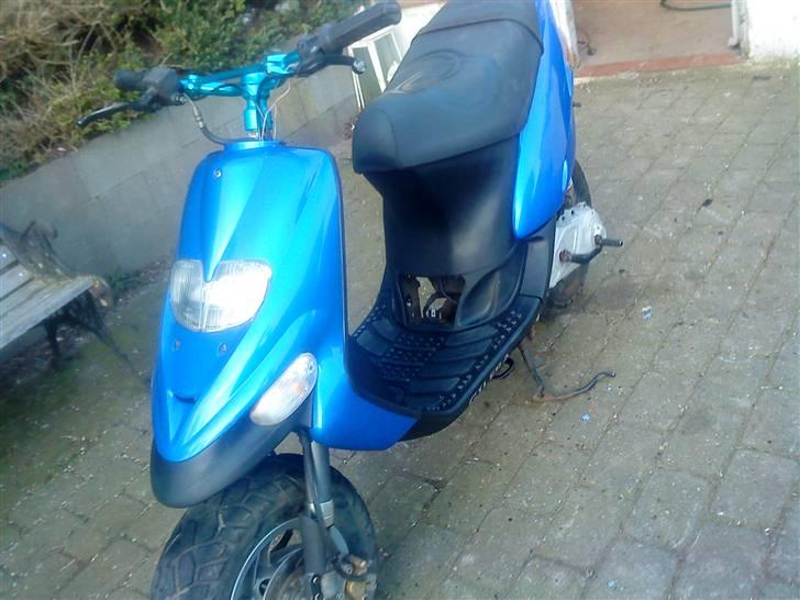 Gilera "¤stalker¤" (SNIFFE) :-D - billed taget 18/3 -2009 billede 3