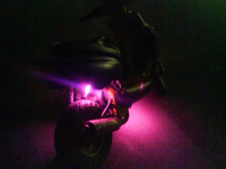 Yamaha BwS Ng *SOLGT*. - Med Lilla Neon :P billede 12