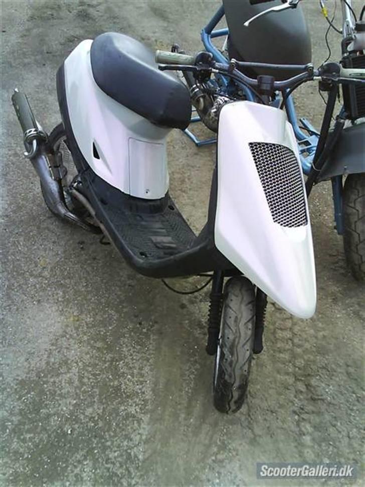 Yamaha jog fs lc Byttet til bil  billede 1