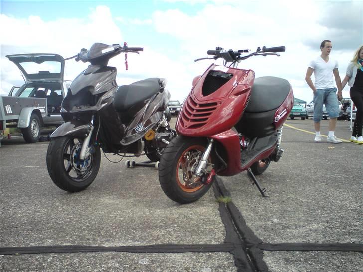Yamaha Jog RR . Red Top.. billede 6