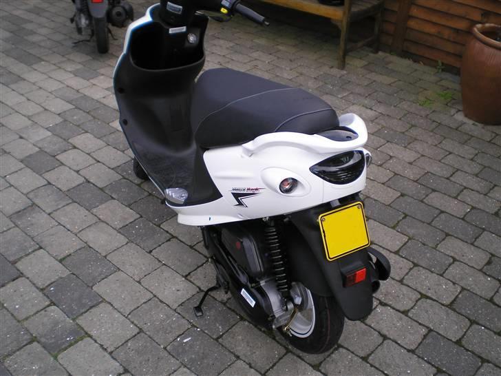 PGO White Magic SOLGT! billede 5