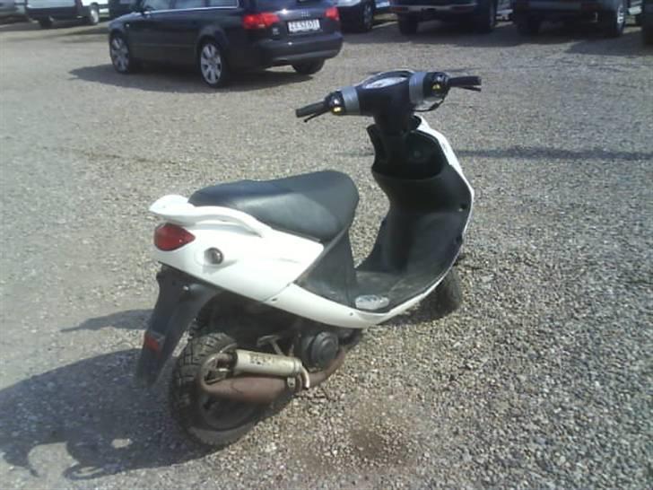 PGO Blac magic SOLGT billede 2