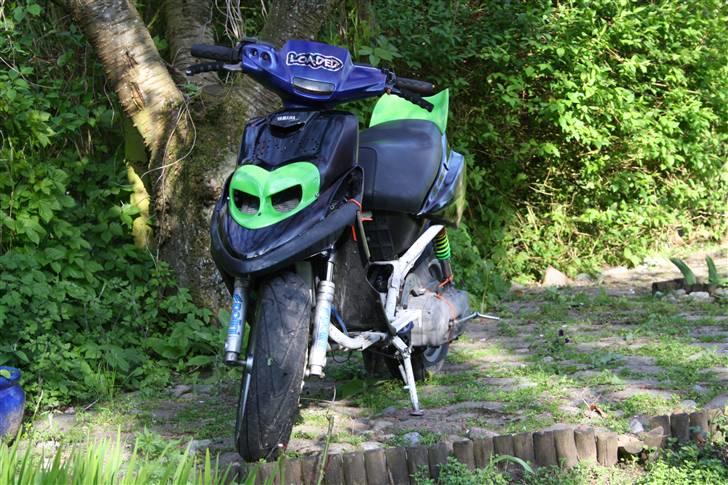 Yamaha bws Evo1 Lc. 100% DØD - skulle lige prøve mors nye proff kamara :D billede 1