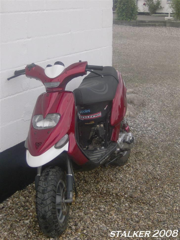 Gilera Stalker AC - Nyt stempel er ved at blive sat i. billede 10