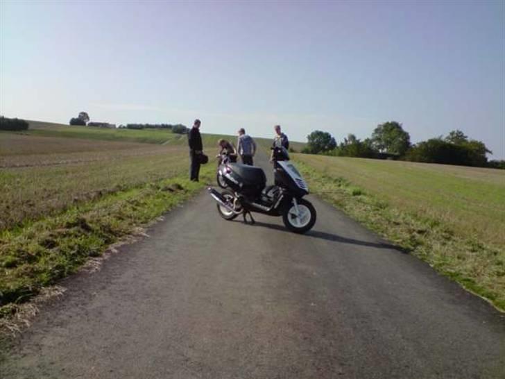 Aprilia sonic SOLGT billede 8