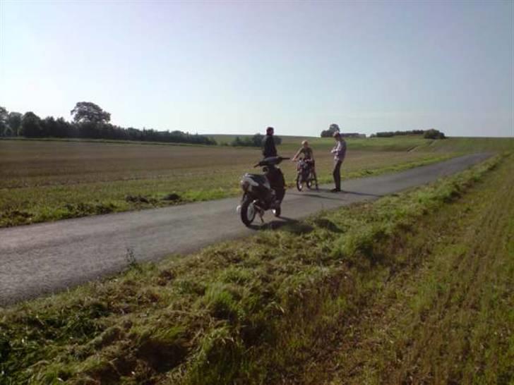 Aprilia sonic SOLGT billede 15