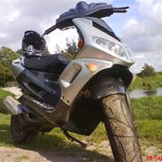 Peugeot speedfight 2 SLOGT