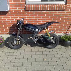 Suzuki street magic solgt