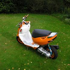 Aprilia "Lamborghini" Sonic Solgt